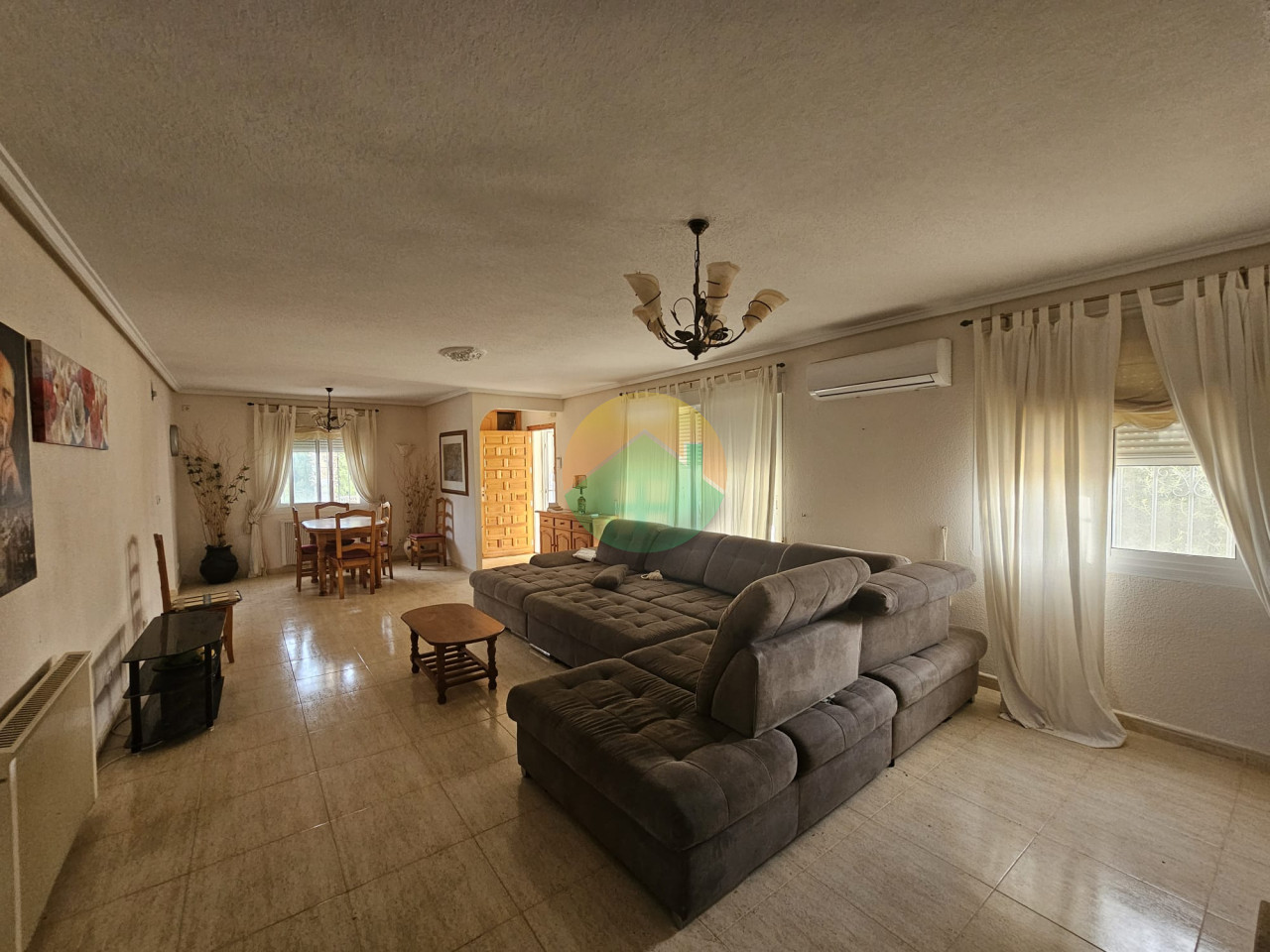 5 Bedroom Detached For Sale