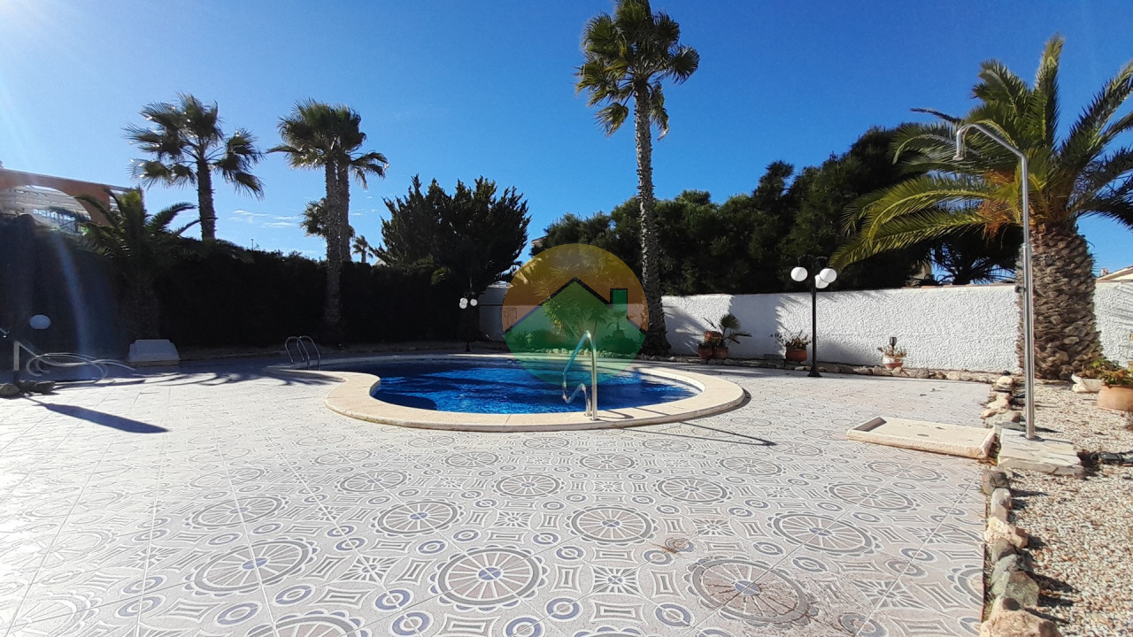 4 Bedroom Detached For Sale