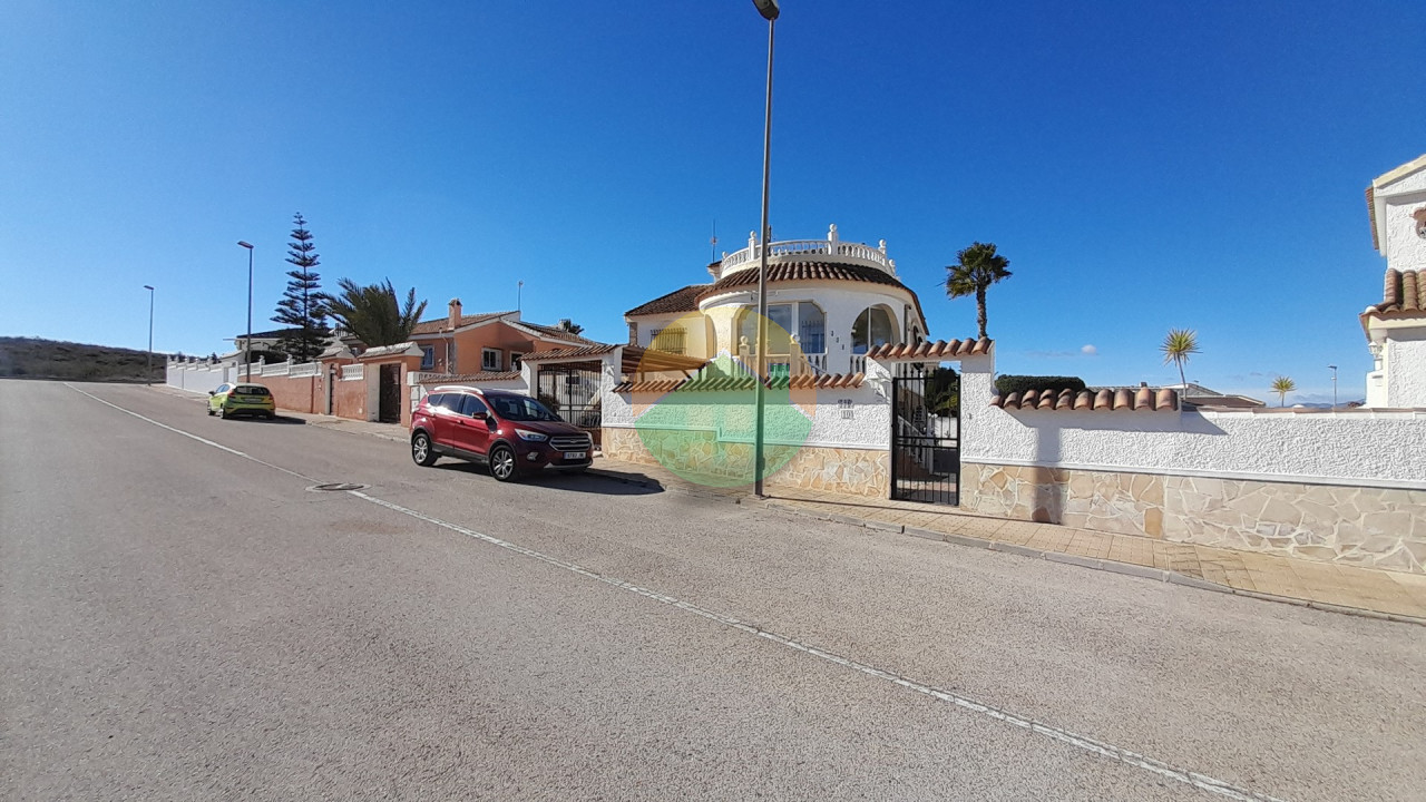 4 Bedroom Detached For Sale