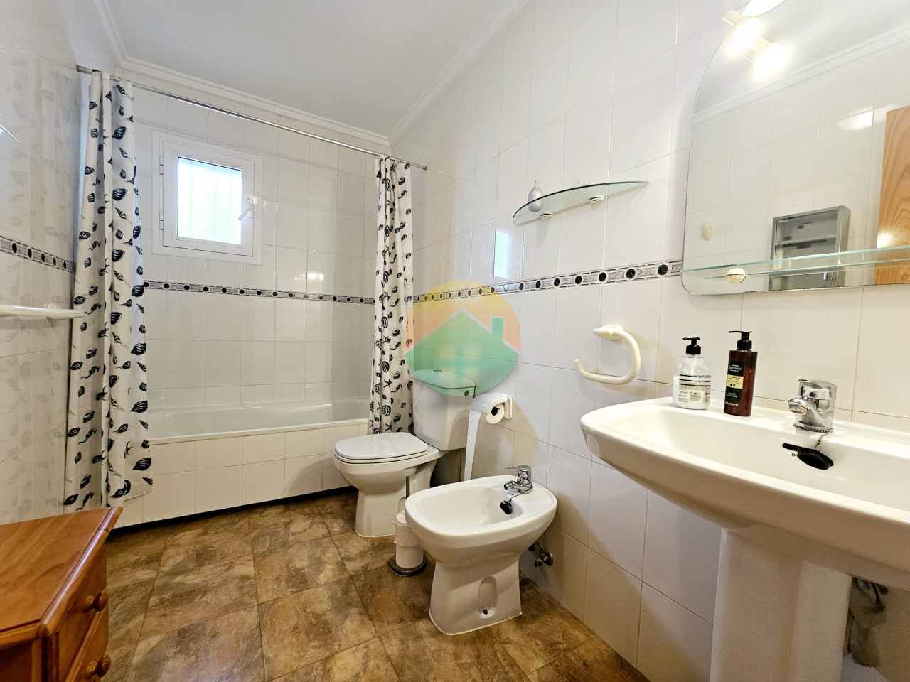 3 Bedroom Detached For Sale