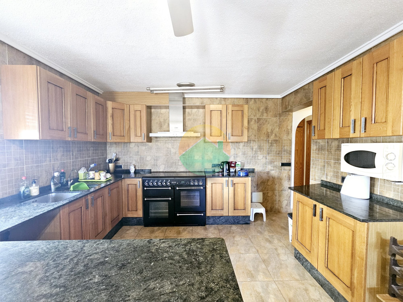 3 Bedroom Detached For Sale