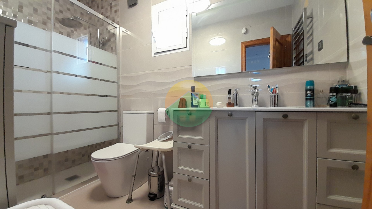 3 Bedroom Detached For Sale