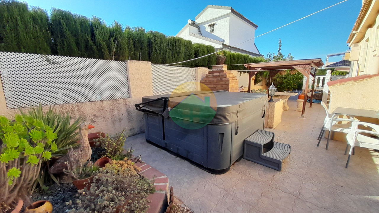 3 Bedroom Detached For Sale