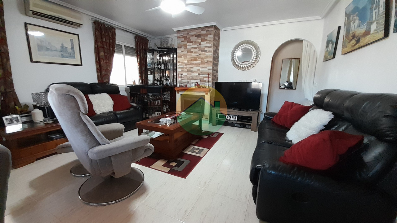 3 Bedroom Detached For Sale