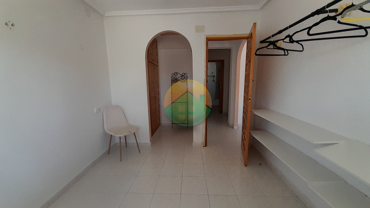 2 Bedroom Detached For sale