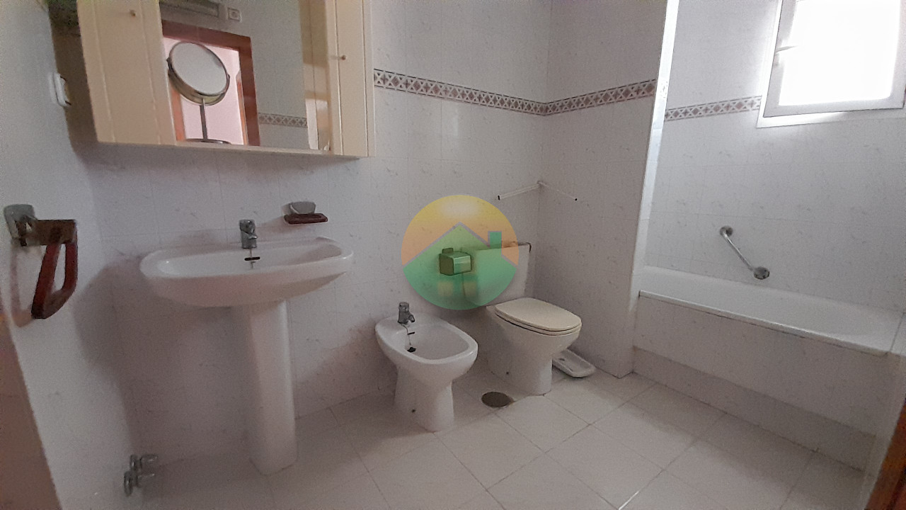 2 Bedroom Detached For sale