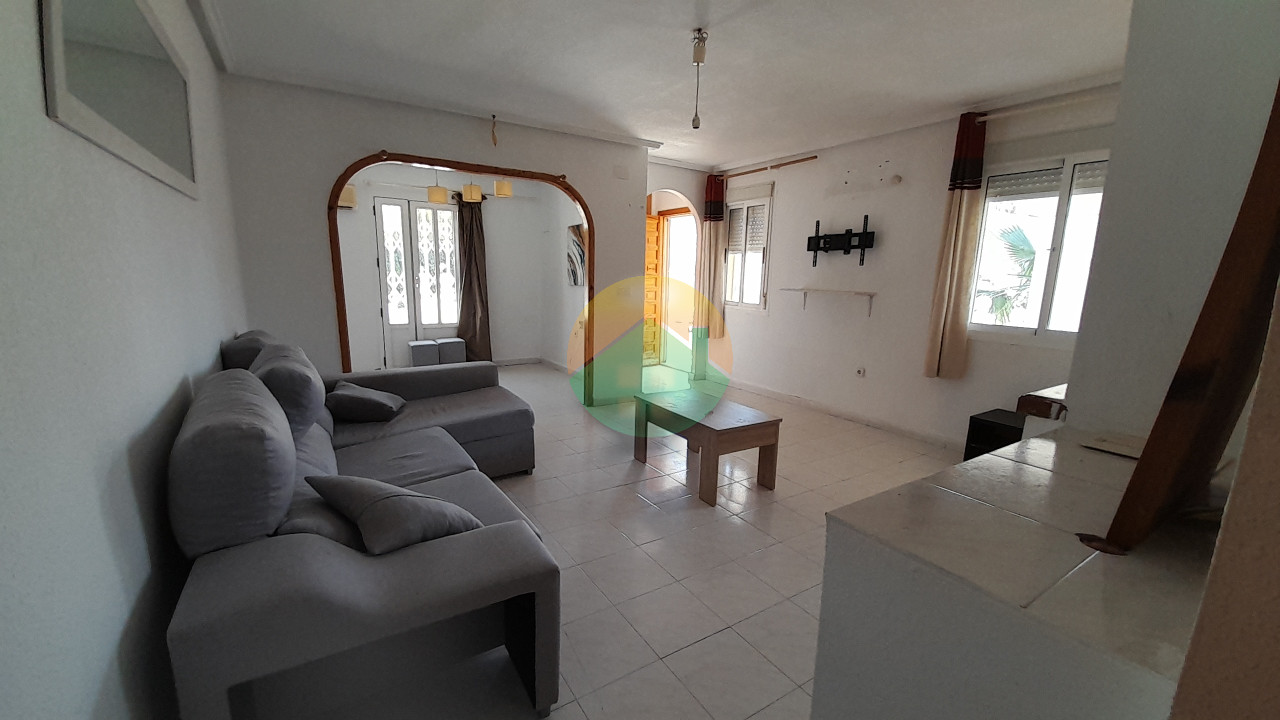 2 Bedroom Detached For sale