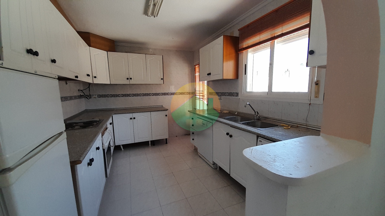 2 Bedroom Detached For sale