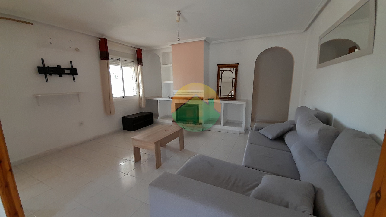 2 Bedroom Detached For sale