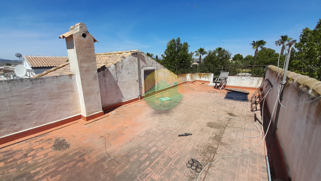 2 Bedroom Detached For sale