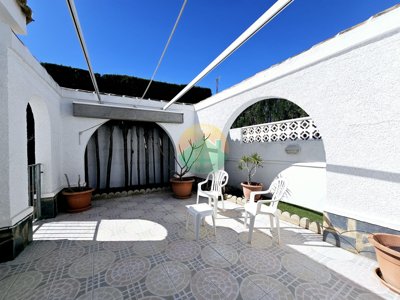 2 Bedroom Detached For sale