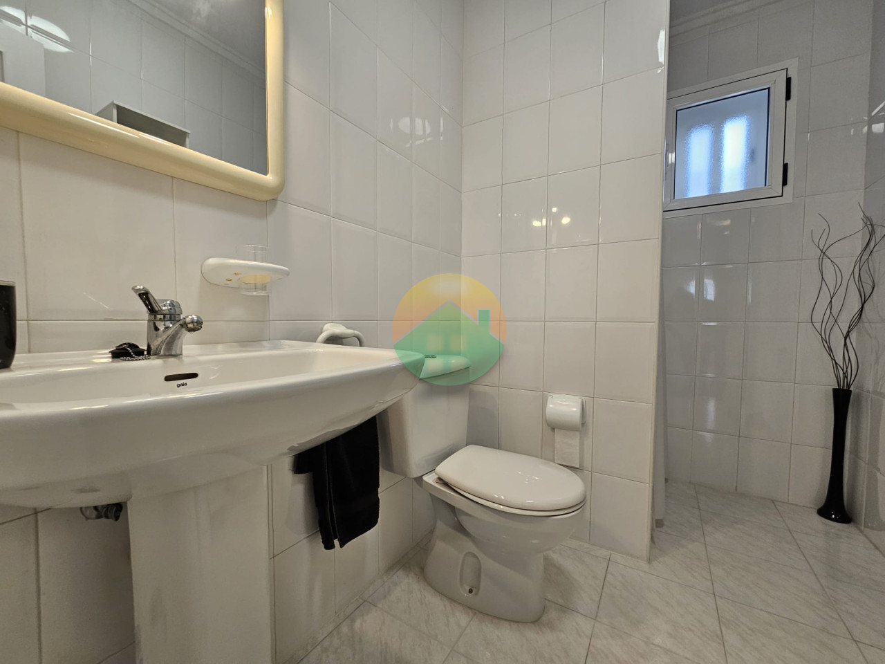 2 Bedroom Detached For sale