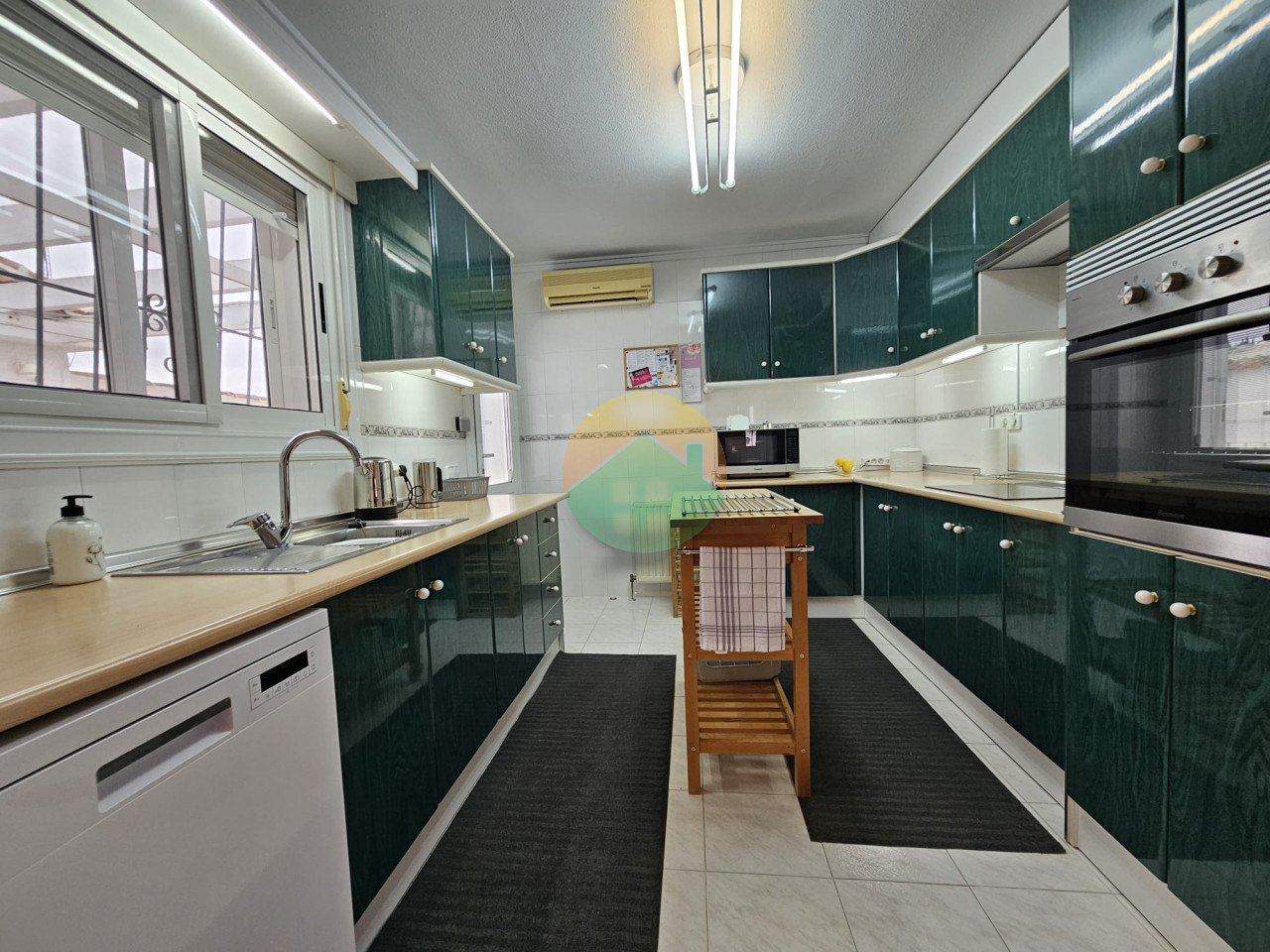 2 Bedroom Detached For sale