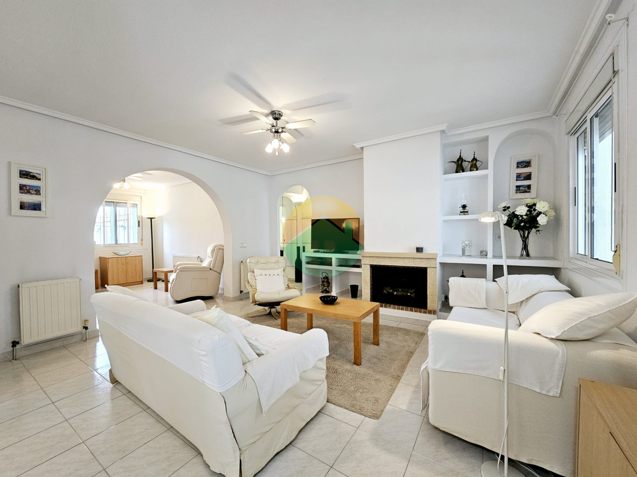 2 Bedroom Detached For sale