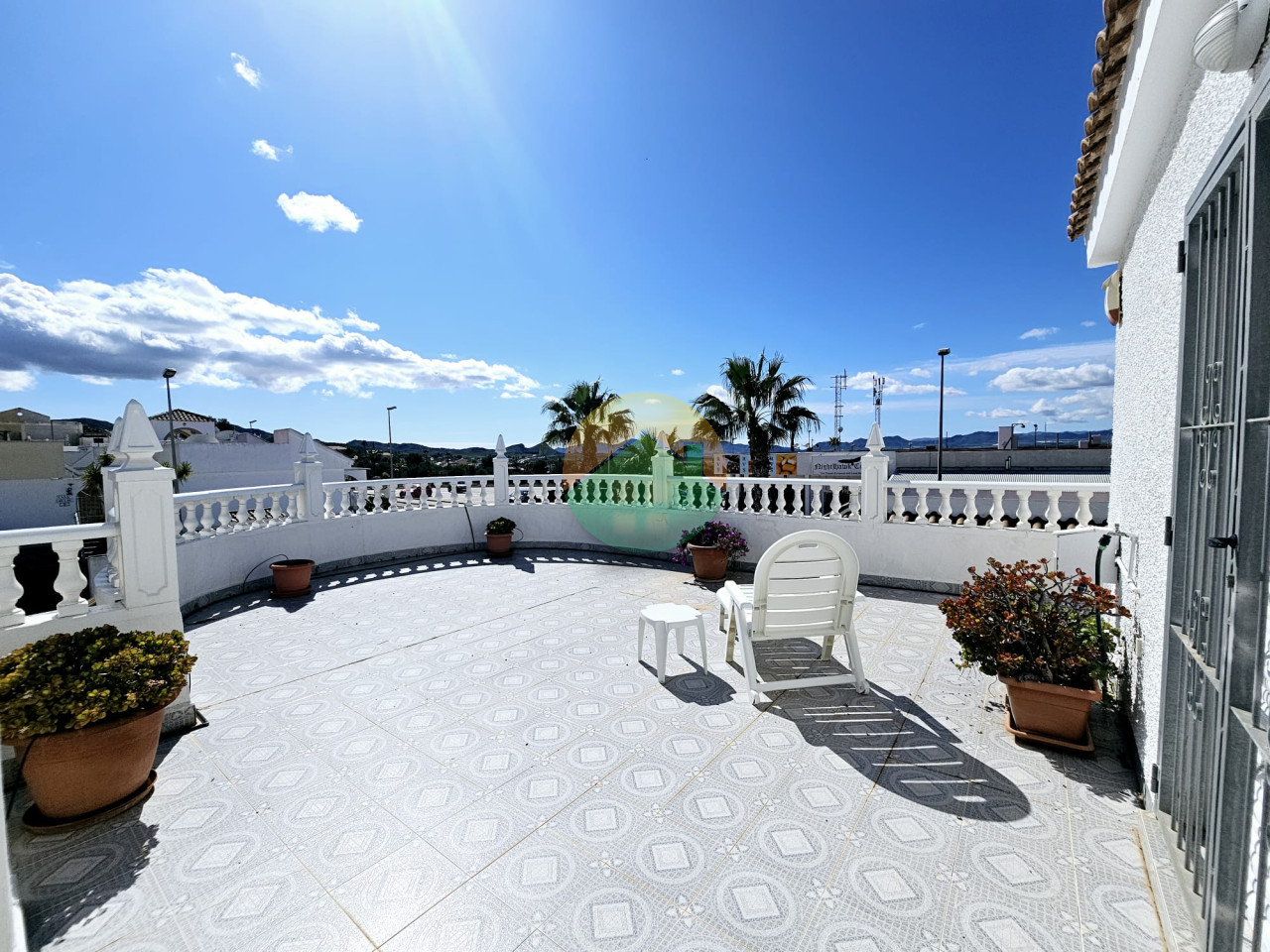 2 Bedroom Detached For sale