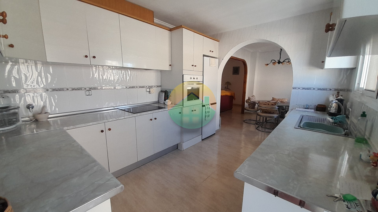 5 Bedroom Detached For Sale
