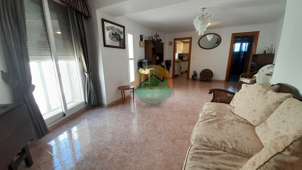5 Bedroom Detached For Sale