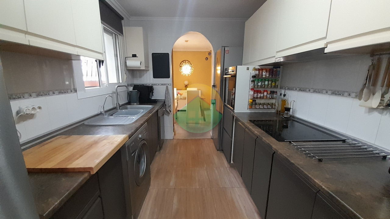3 Bedroom Detached For Sale