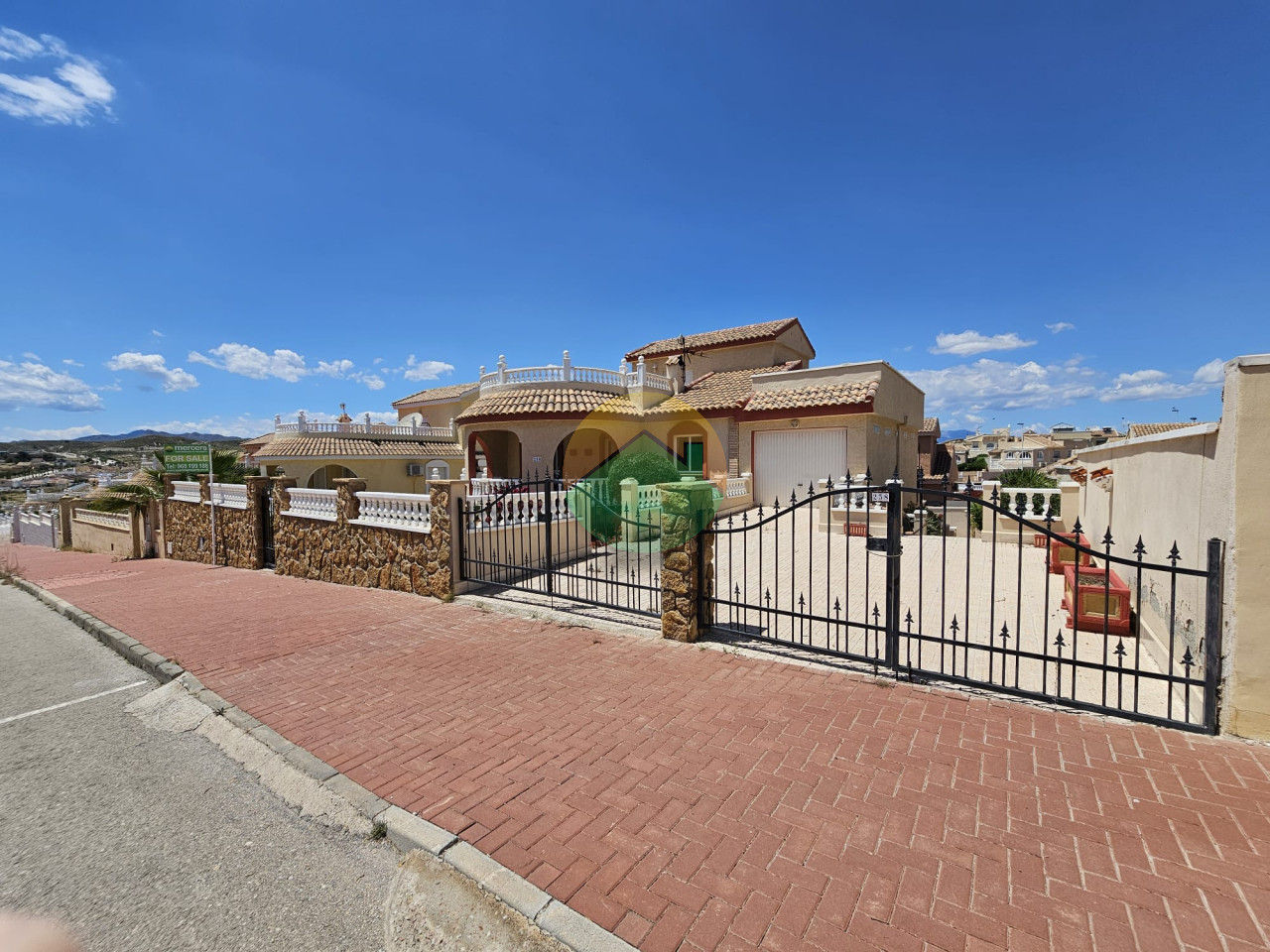 3 Bedroom Detached For Sale