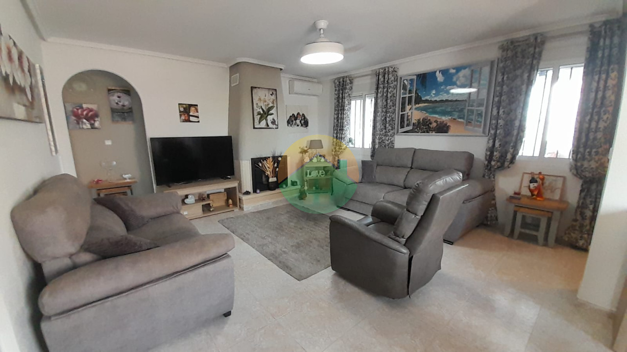 3 Bedroom Detached For Sale