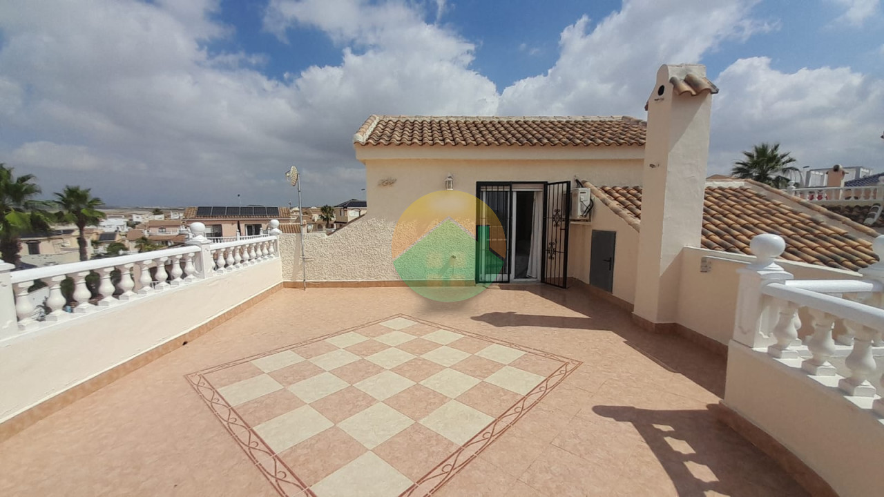 3 Bedroom Detached For Sale