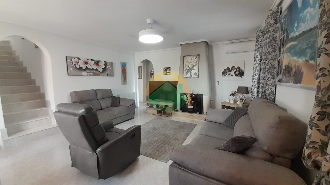 3 Bedroom Detached For Sale