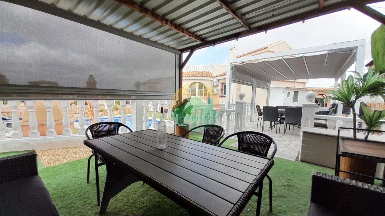 3 Bedroom Detached For Sale