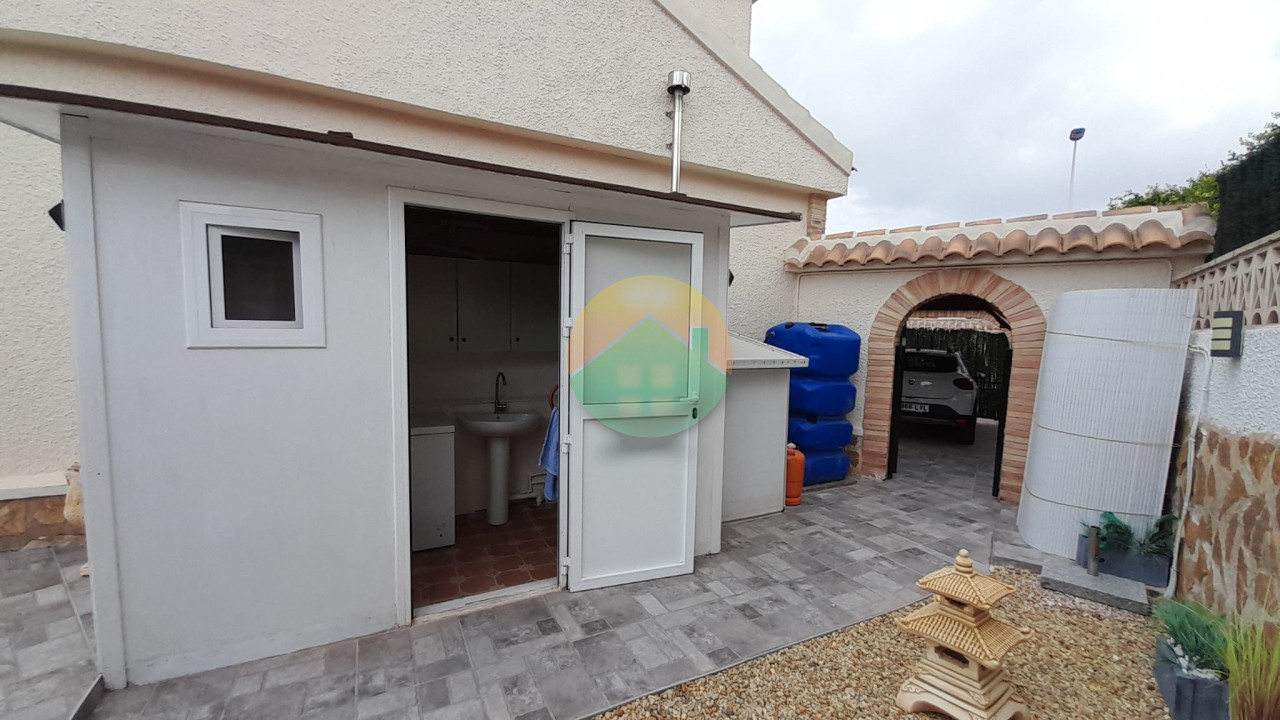 3 Bedroom Detached For Sale
