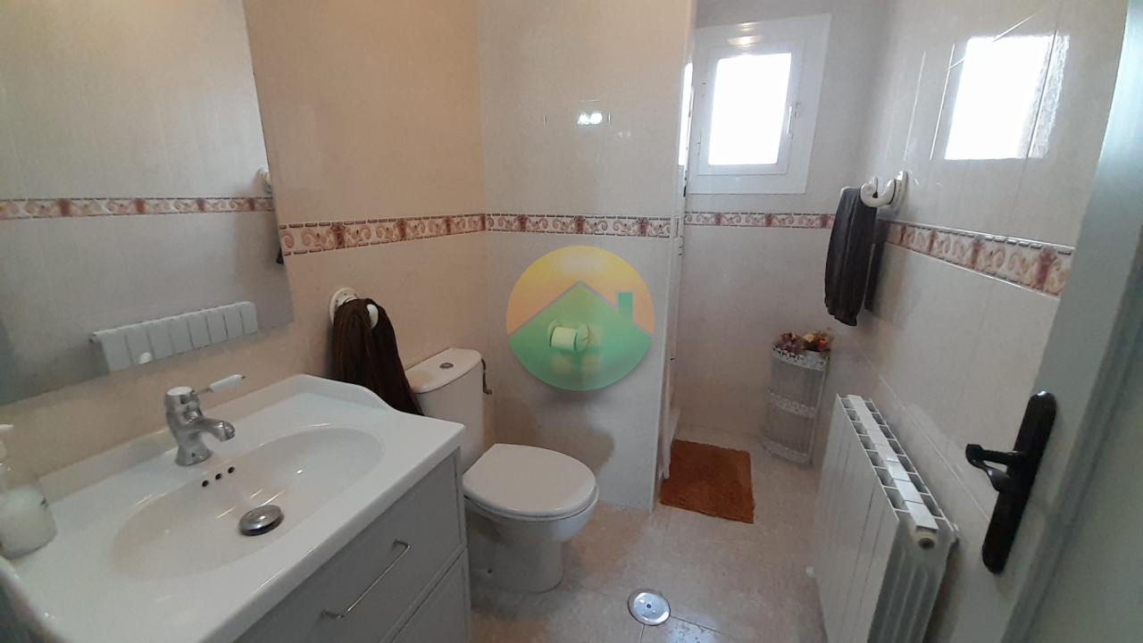 3 Bedroom Detached For Sale