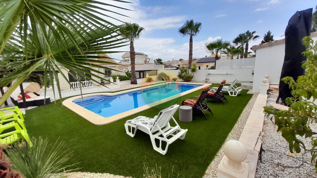4 Bedroom Detached For Sale