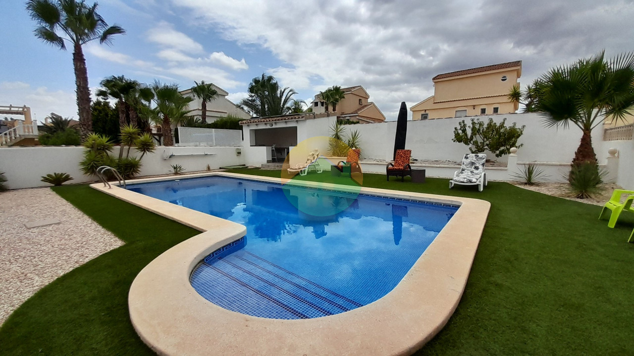 4 Bedroom Detached For Sale