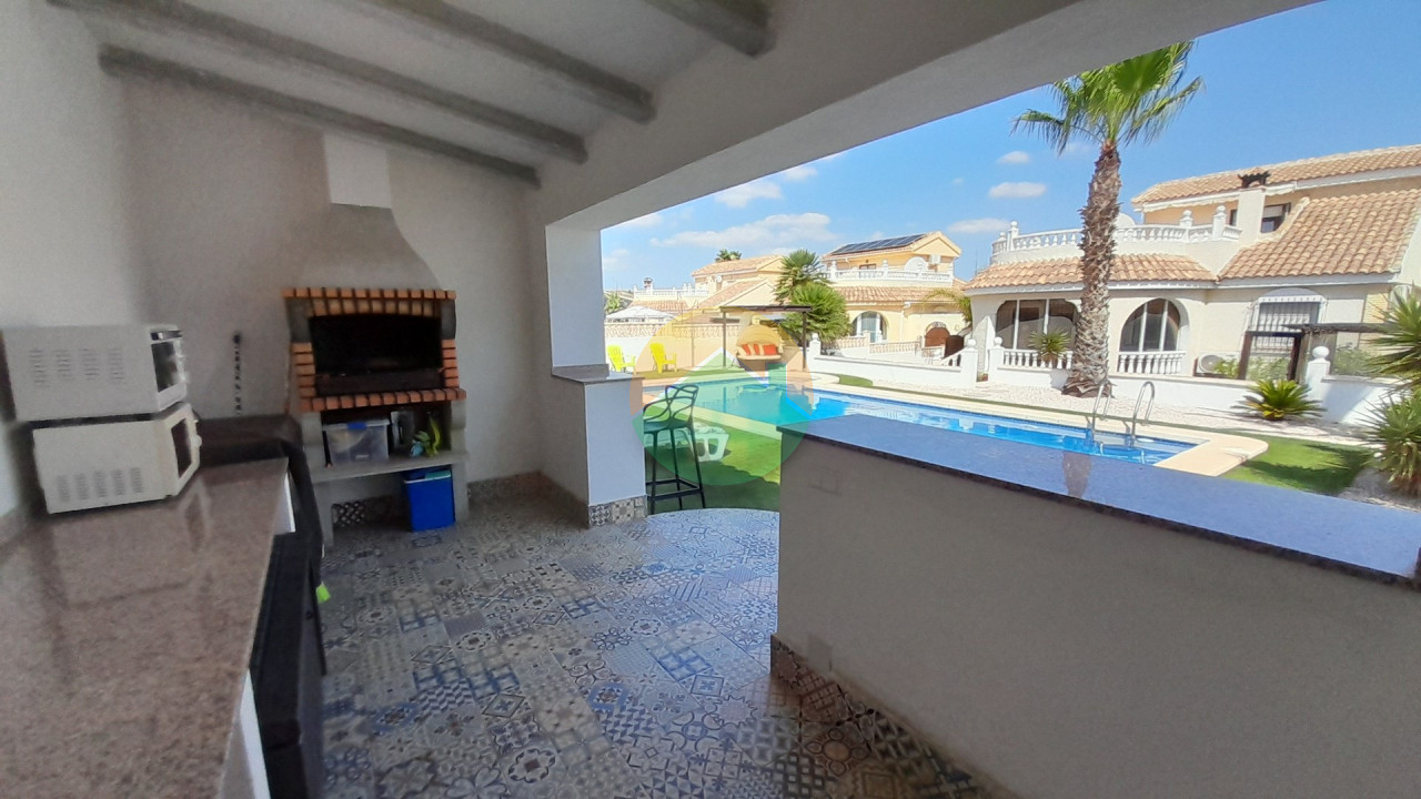 4 Bedroom Detached For Sale