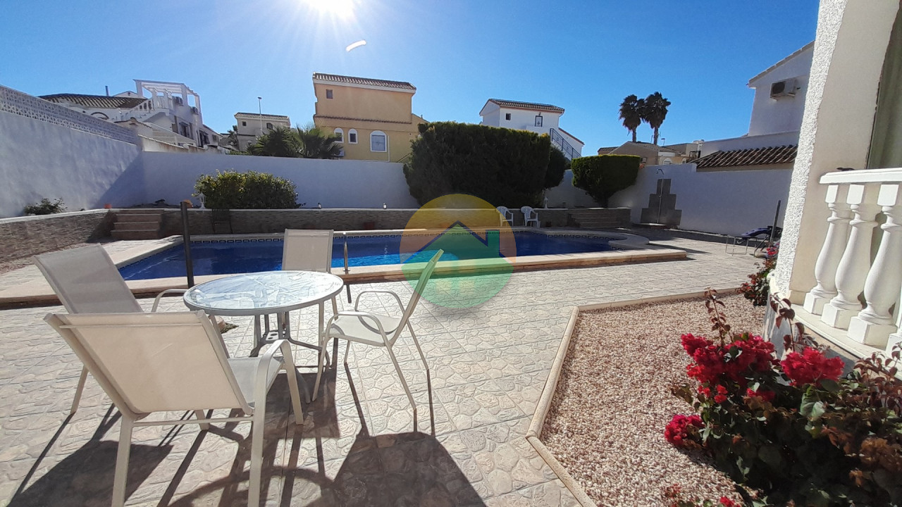 3 Bedroom Detached For Sale