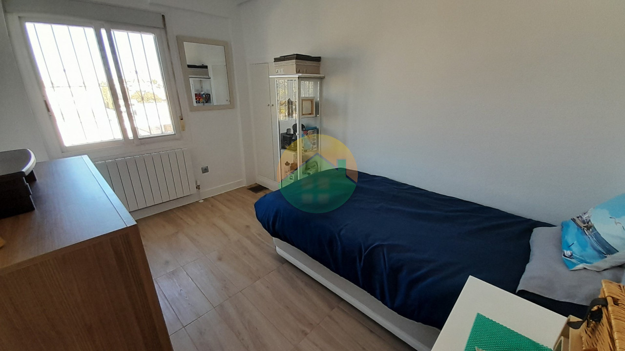 3 Bedroom Detached For Sale