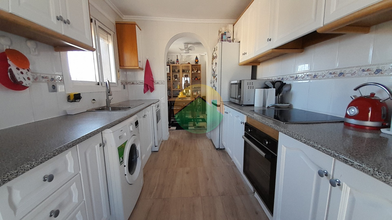 3 Bedroom Detached For Sale