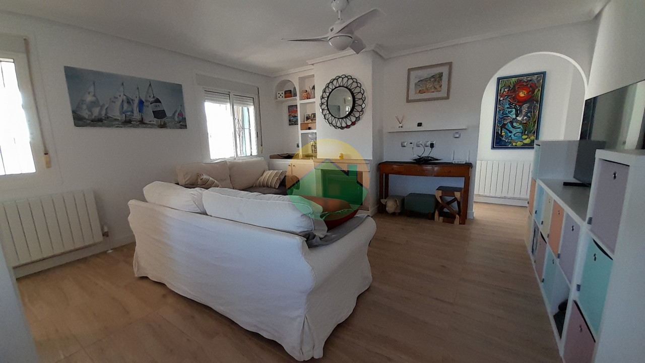 3 Bedroom Detached For Sale