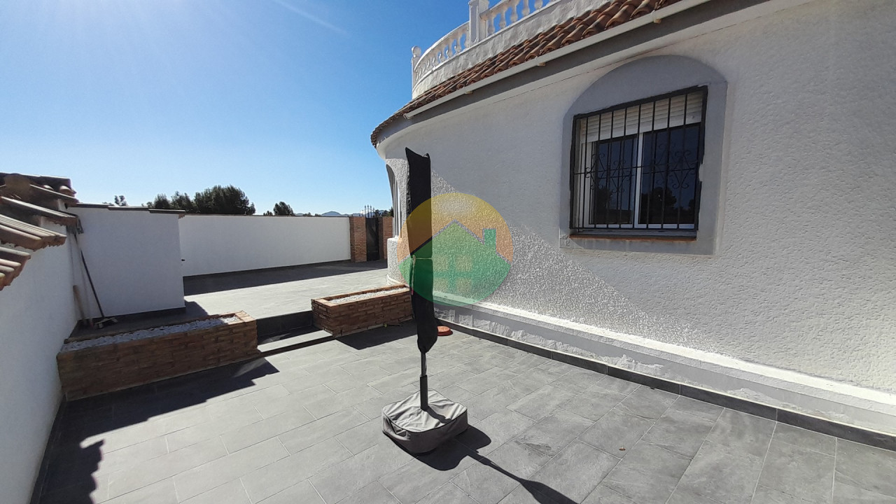 3 Bedroom Detached For Sale