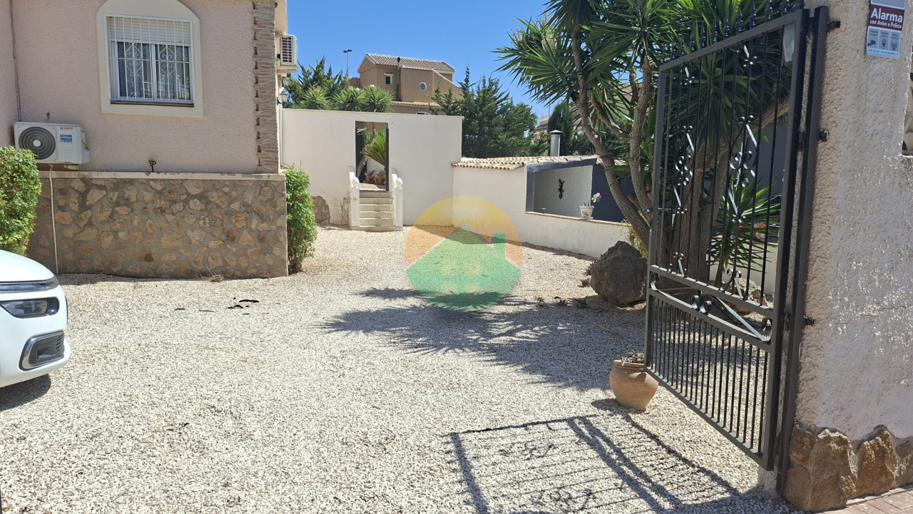 3 Bedroom Detached For Sale