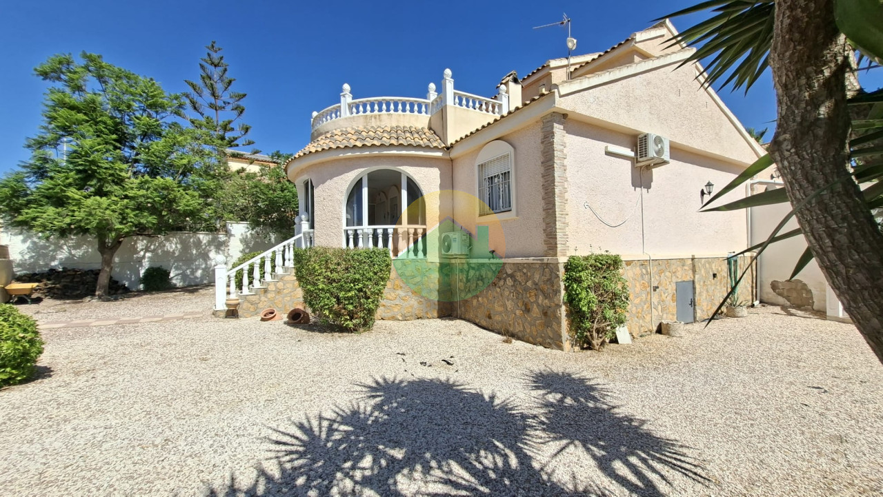 3 Bedroom Detached For Sale