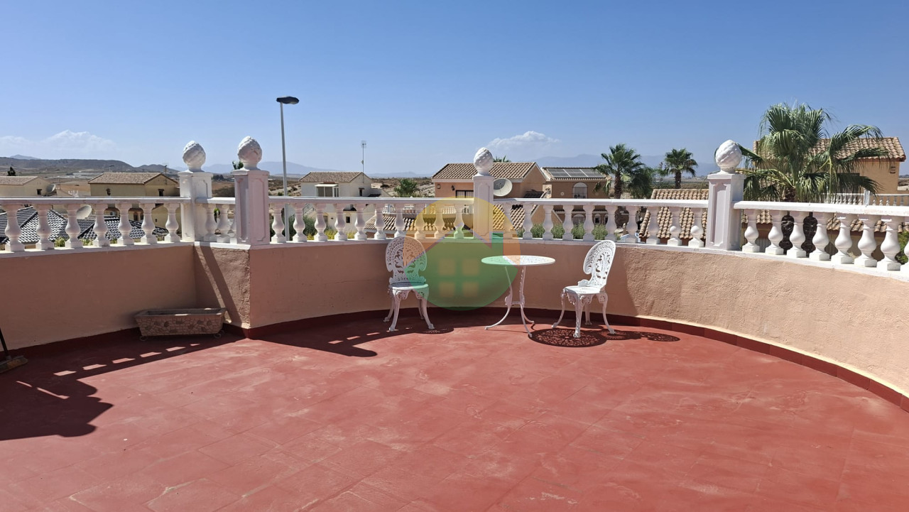 3 Bedroom Detached For Sale