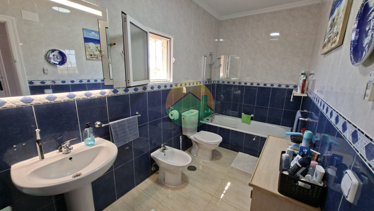 3 Bedroom Detached For Sale