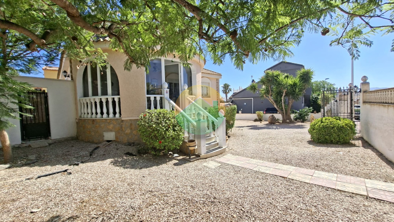 3 Bedroom Detached For Sale
