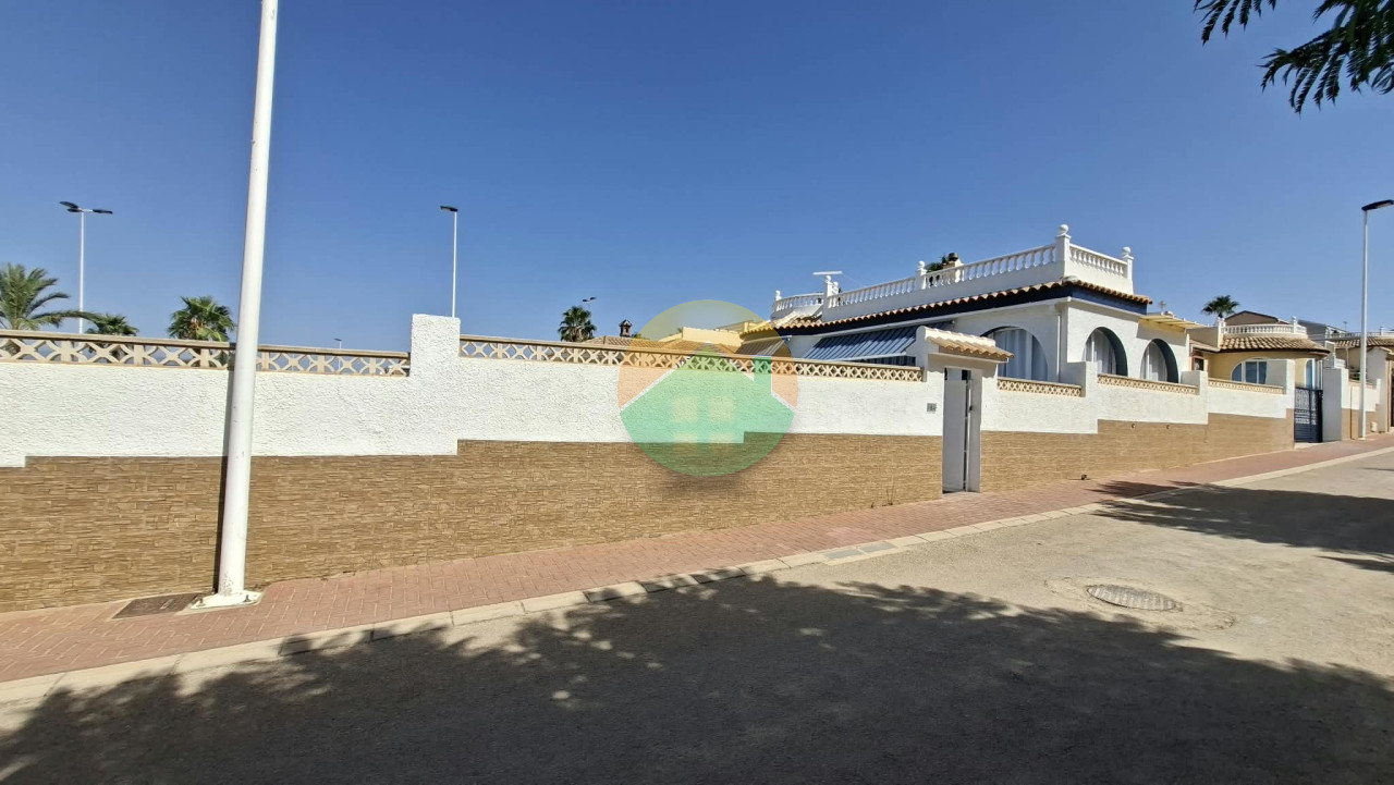 3 Bedroom Detached For sale