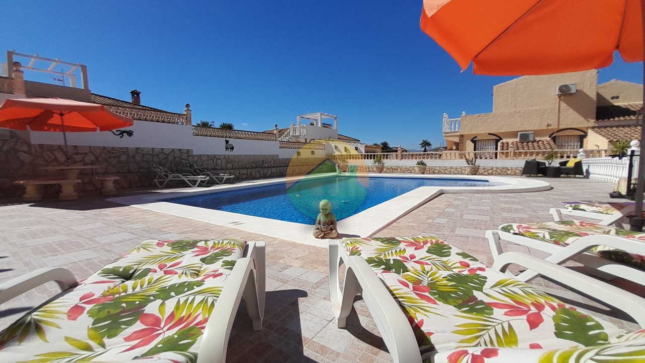 3 Bedroom Detached For sale