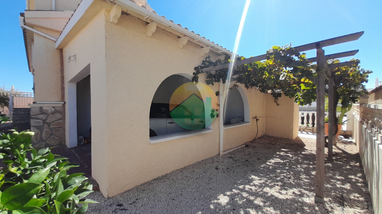 3 Bedroom Detached For sale