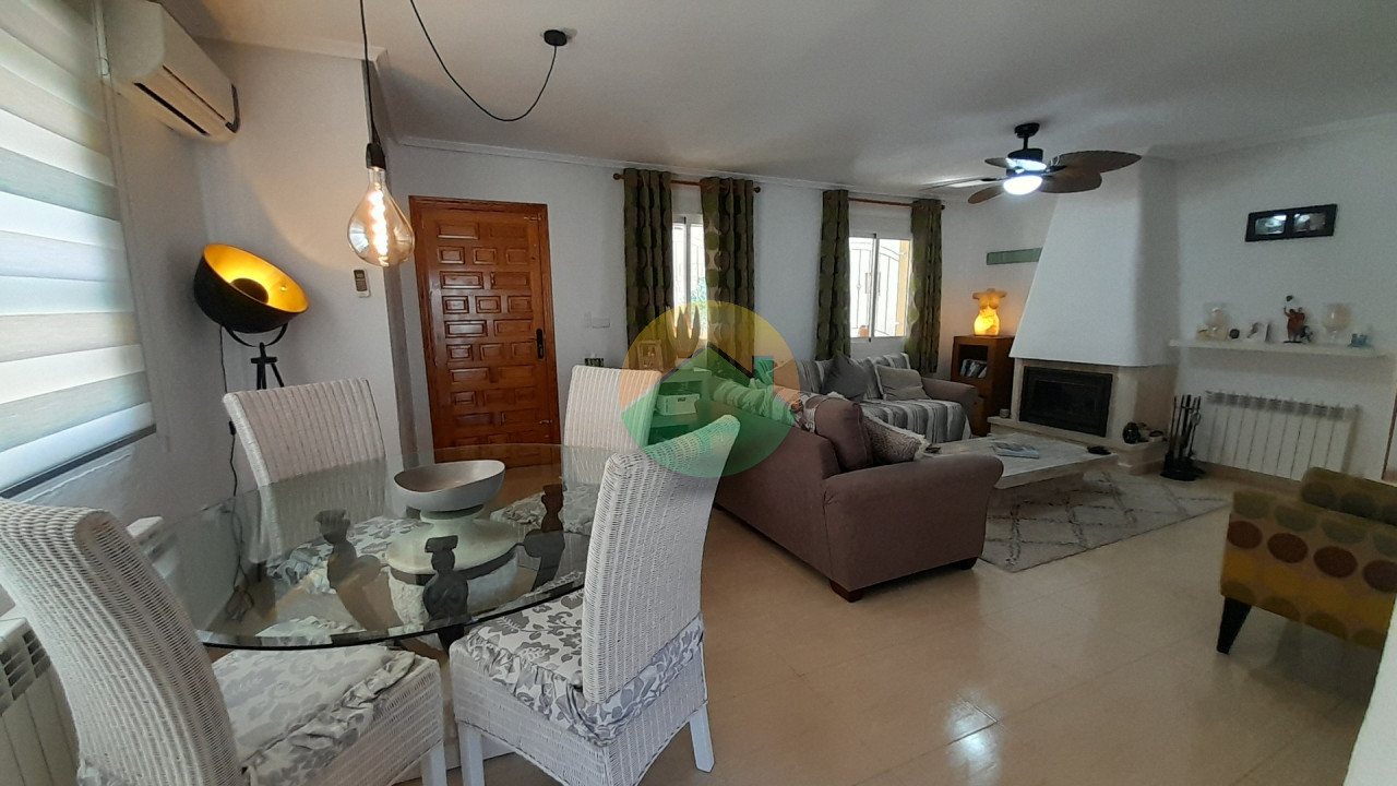 3 Bedroom Detached For sale