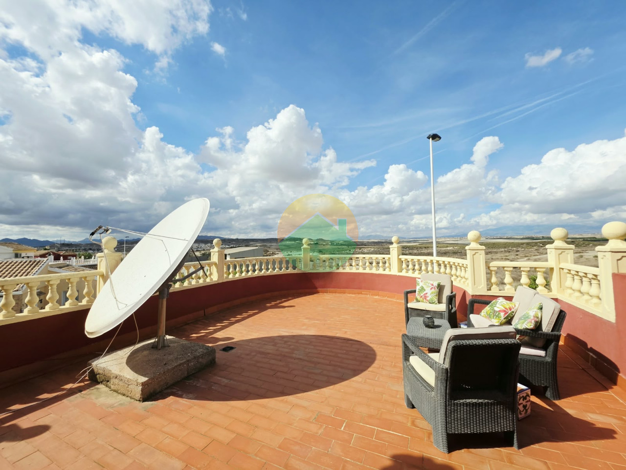 3 Bedroom Detached For Sale