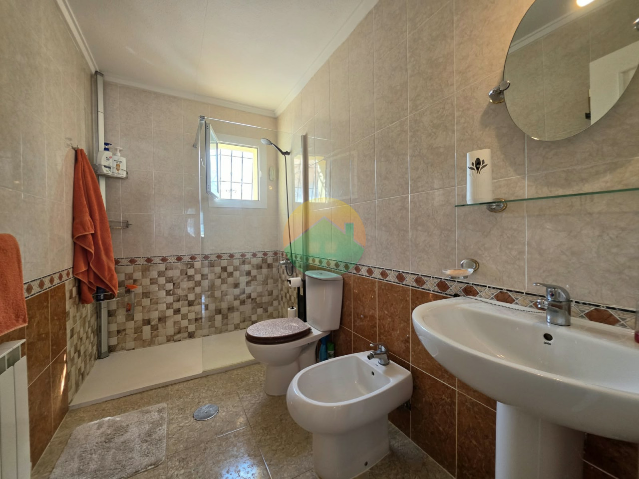 3 Bedroom Detached For Sale