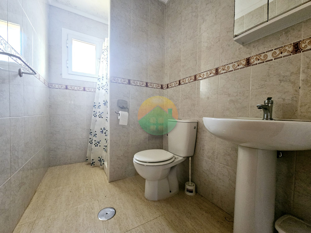 3 Bedroom Detached For Sale