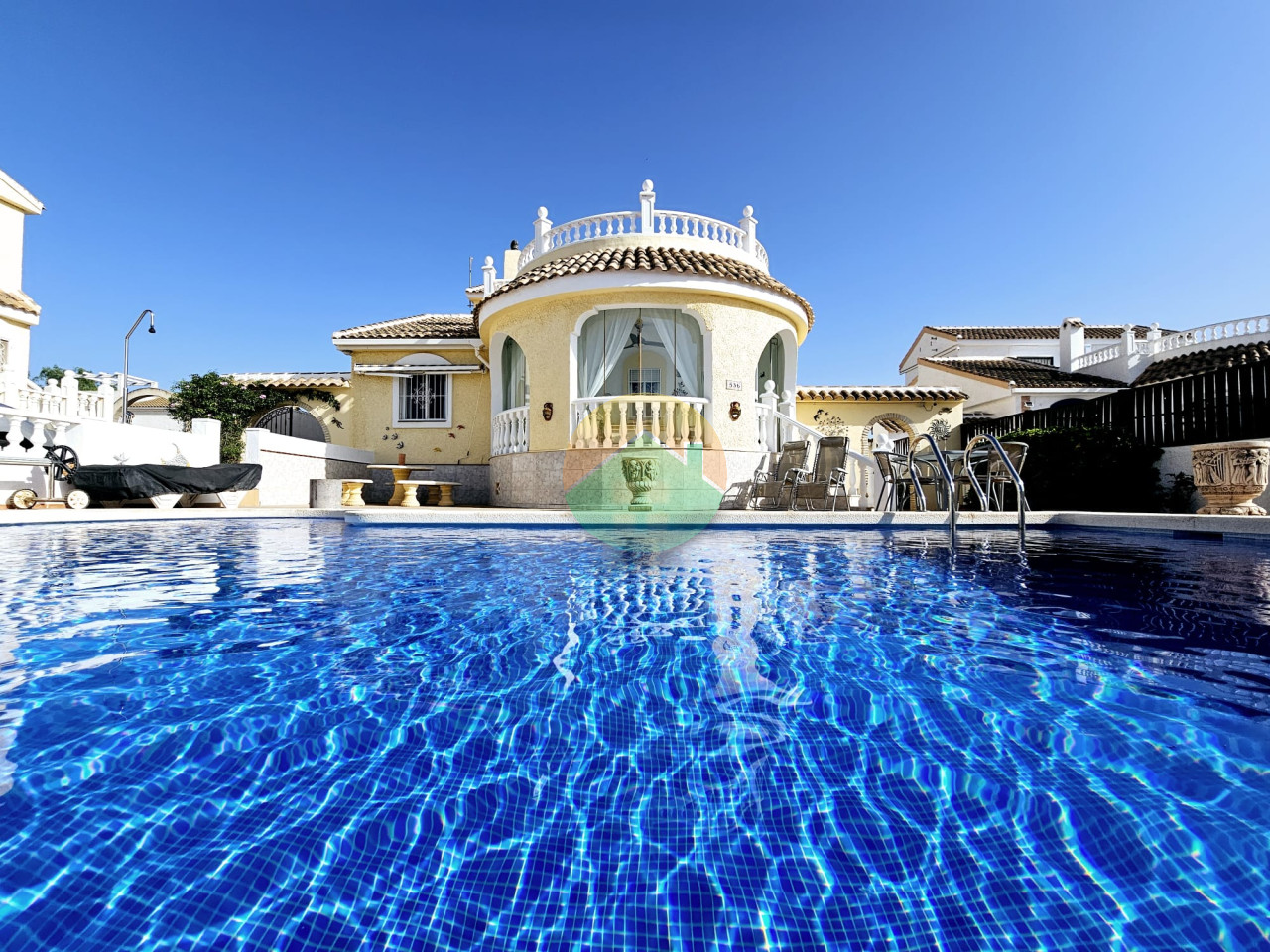 3 Bedroom Detached For Sale